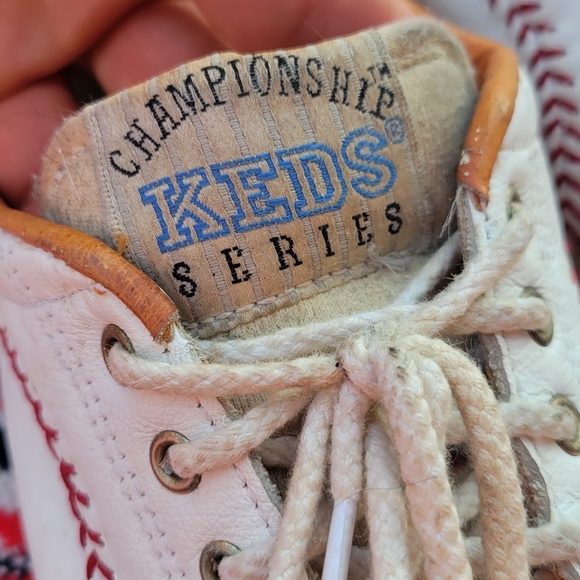 Vintage 90s Keds Baseball Stitch Sneakers Womens Shoes Leather Size 6.5 - Picture 3 of 6